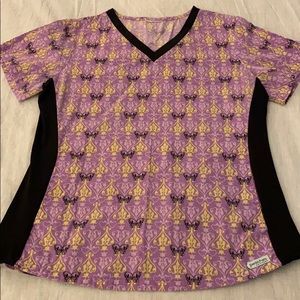 Women’s scrub top
